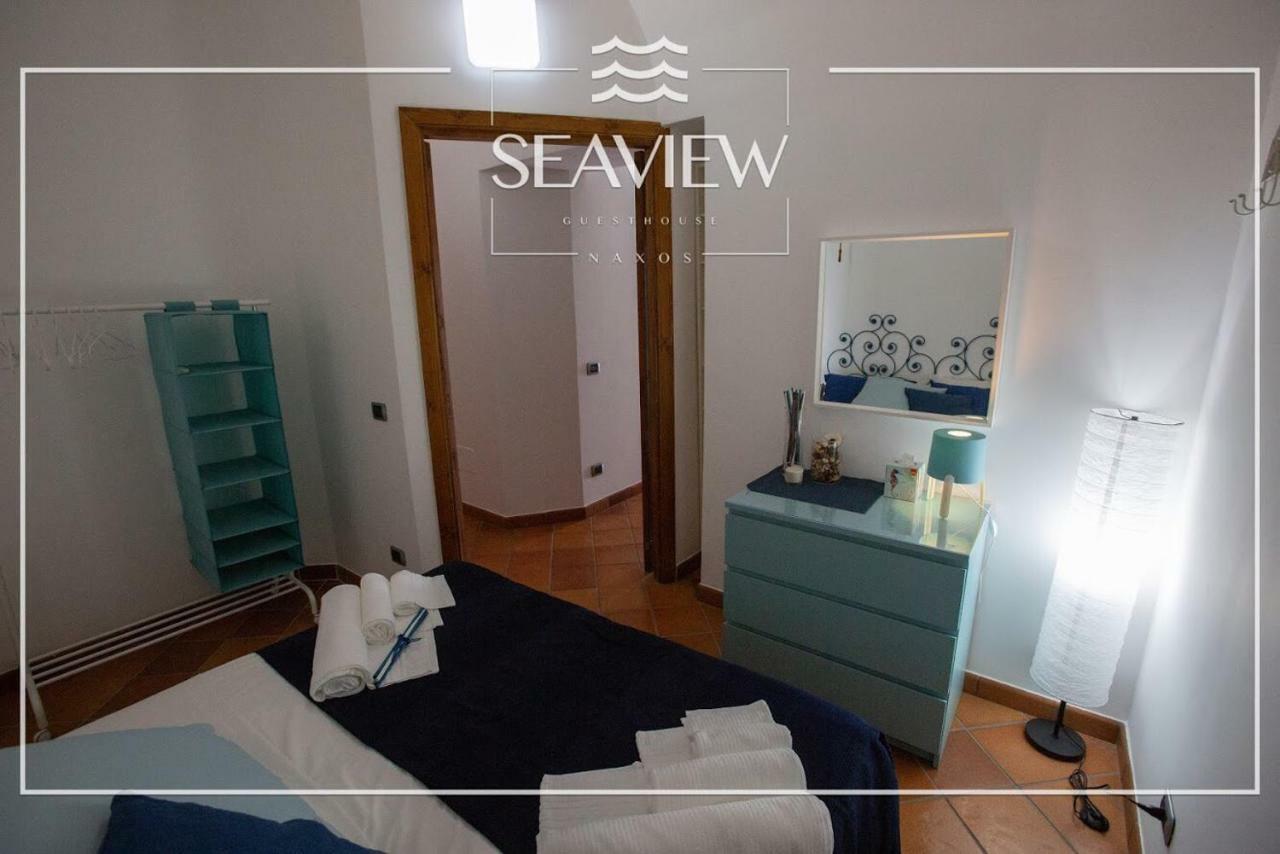 Seaview Guest House Джардіні-Наксос Екстер'єр фото